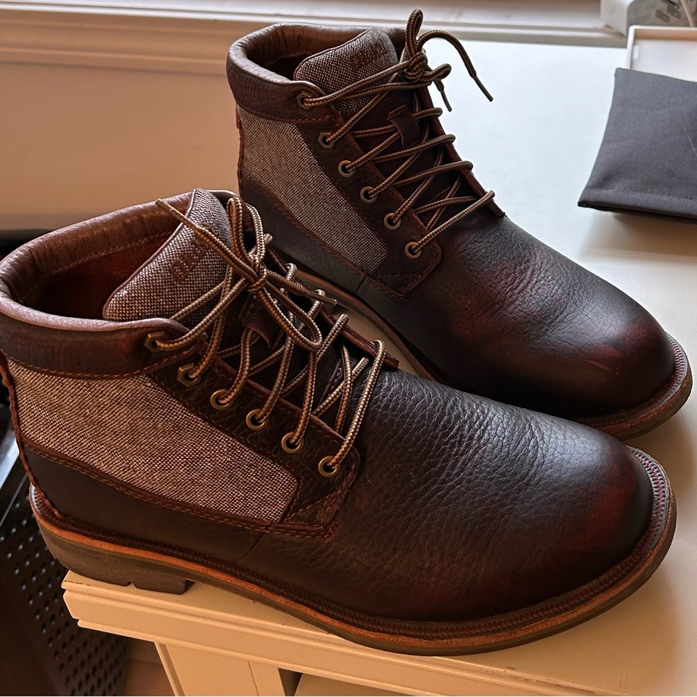 Olukai Boots